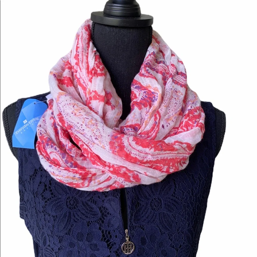 Everyday Living Pink Paisley Scarf